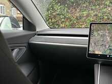 Tesla Model 3 Performance - U915