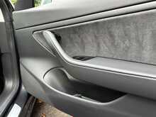 Tesla Model 3 Performance - U915