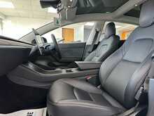 Tesla Model 3 Performance - U915