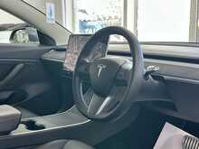 Tesla Model 3 Performance - U915