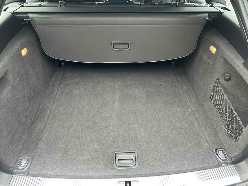 Audi A4 Avant TDI ultra S line - U1494