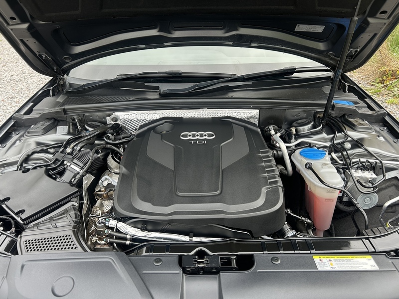 Audi A4 Avant TDI ultra S line - U1494