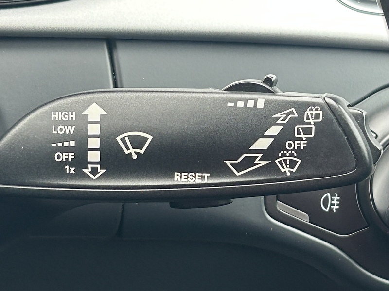 Audi A4 Avant TDI ultra S line - U1494