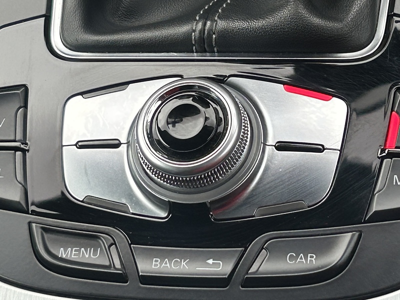 Audi A4 Avant TDI ultra S line - U1494