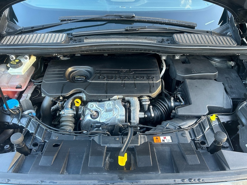 Ford C-Max TDCi Titanium - U1496