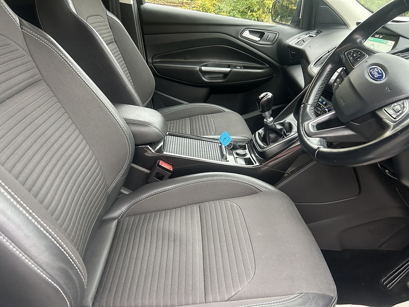 Ford Kuga TDCi Titanium - U1503