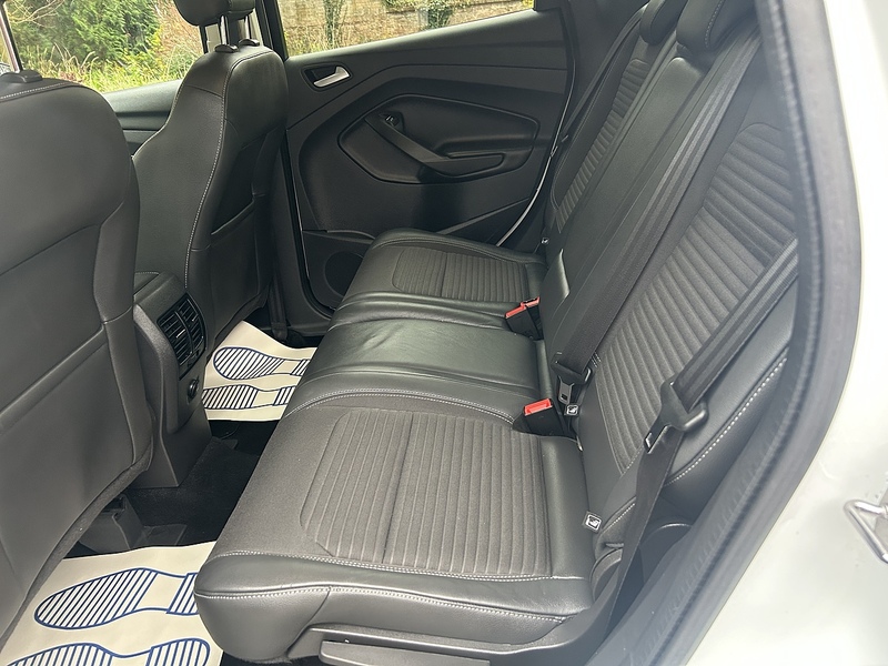 Ford Kuga TDCi Titanium - U1503