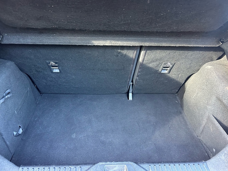 Ford Fiesta T EcoBoost ST-Line - U1509