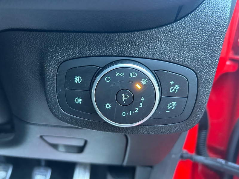 Ford Fiesta T EcoBoost ST-Line - U1509