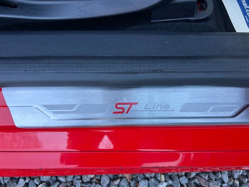 Ford Fiesta T EcoBoost ST-Line - U1509
