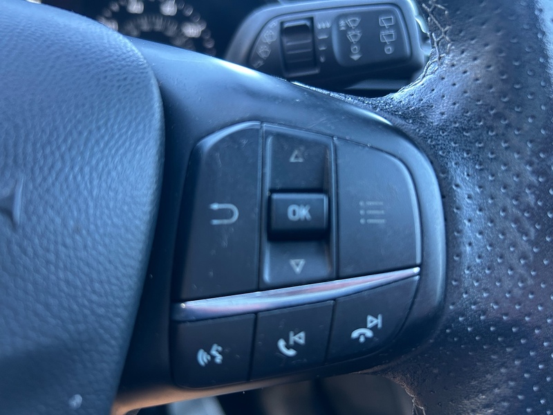 Ford Fiesta T EcoBoost ST-Line - U1509