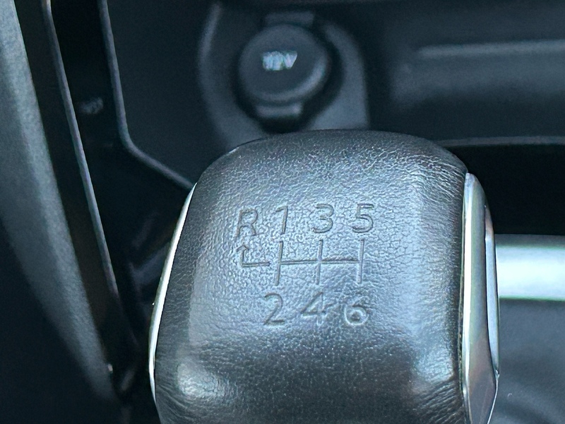 Peugeot 208 PureTech Allure - U1518