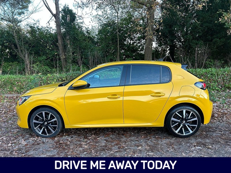 Peugeot 208 PureTech Allure - U1518