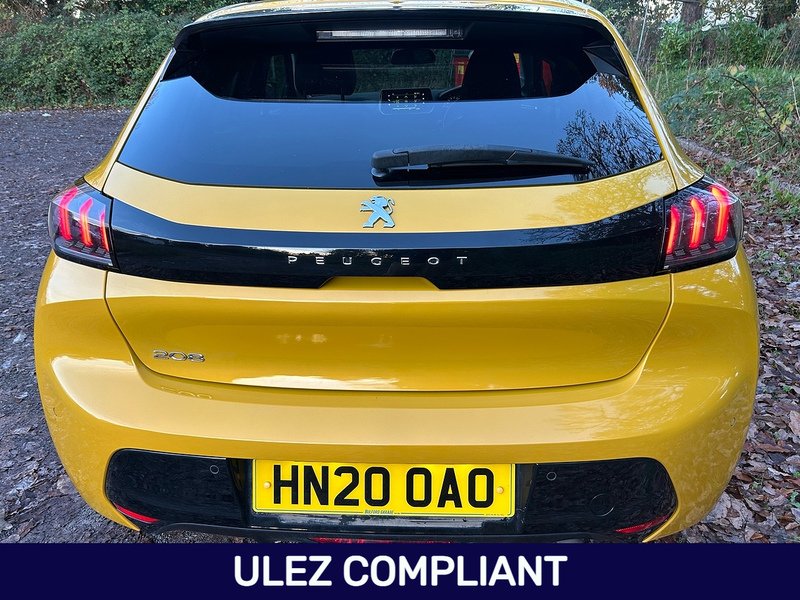 Peugeot 208 PureTech Allure - U1518