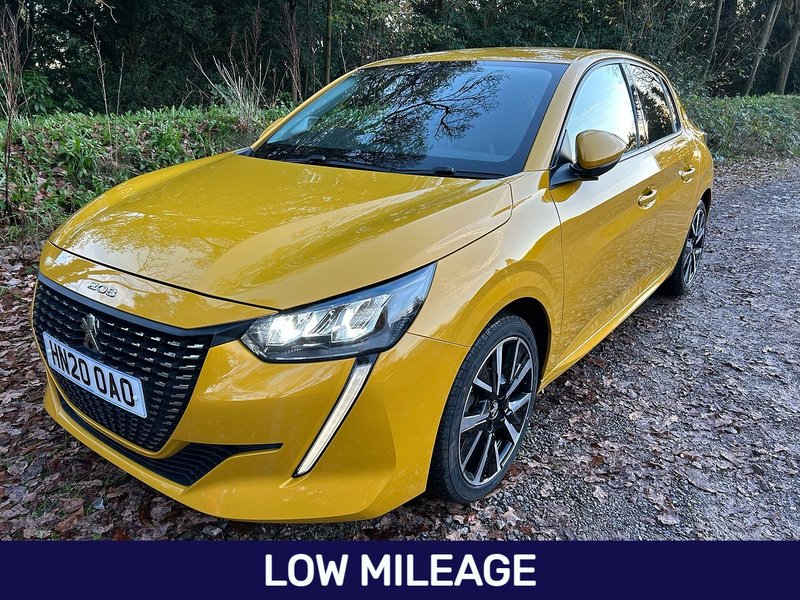 Peugeot 208 PureTech Allure - U1518