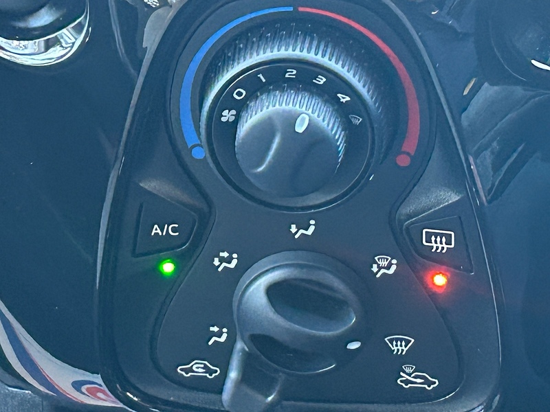 Citroen C1 VTi Flair - U1524