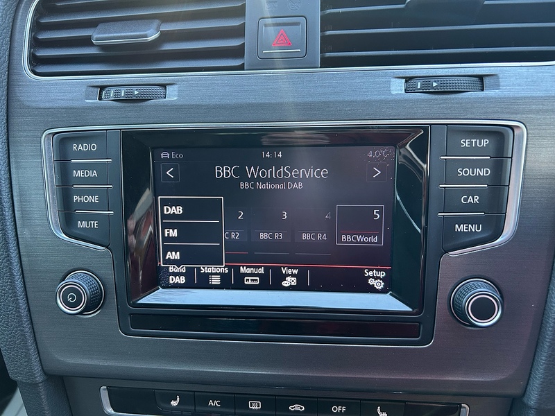 Volkswagen Golf TDI BlueMotion Tech SE - U1539