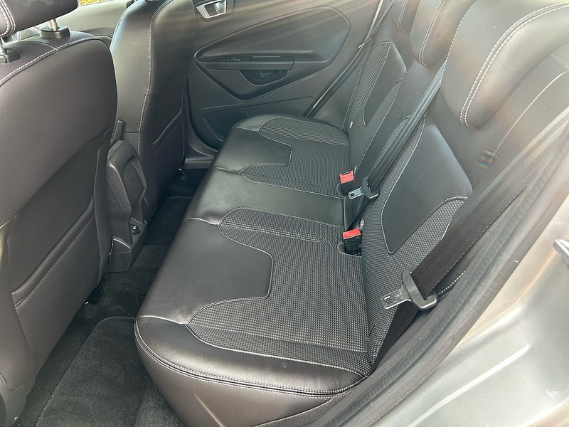 Ford Fiesta T EcoBoost Titanium X - U1544