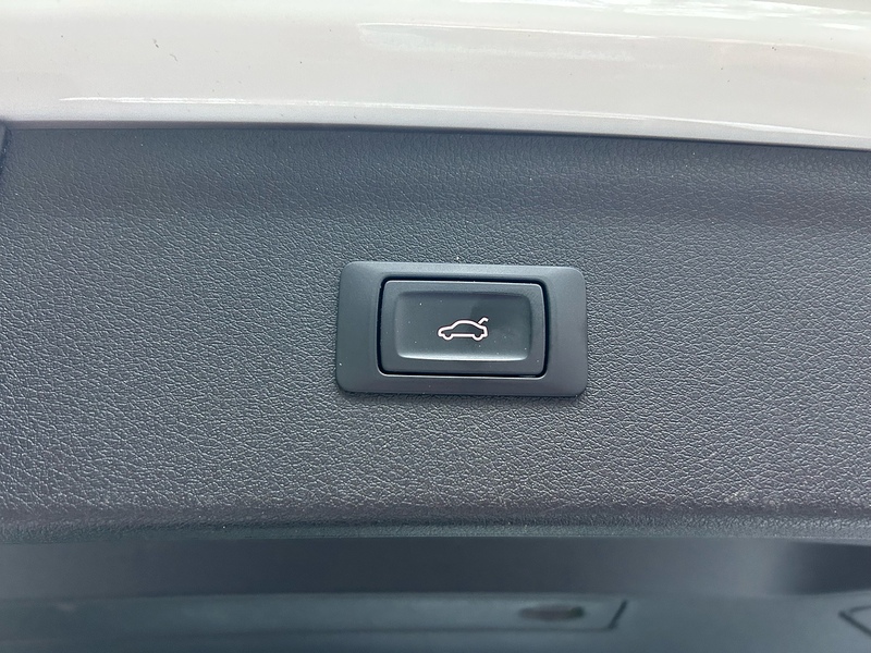 Audi Q3 TDI S line Plus - U1551