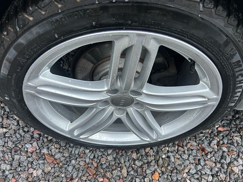 Audi Q3 TDI S line Plus - U1551