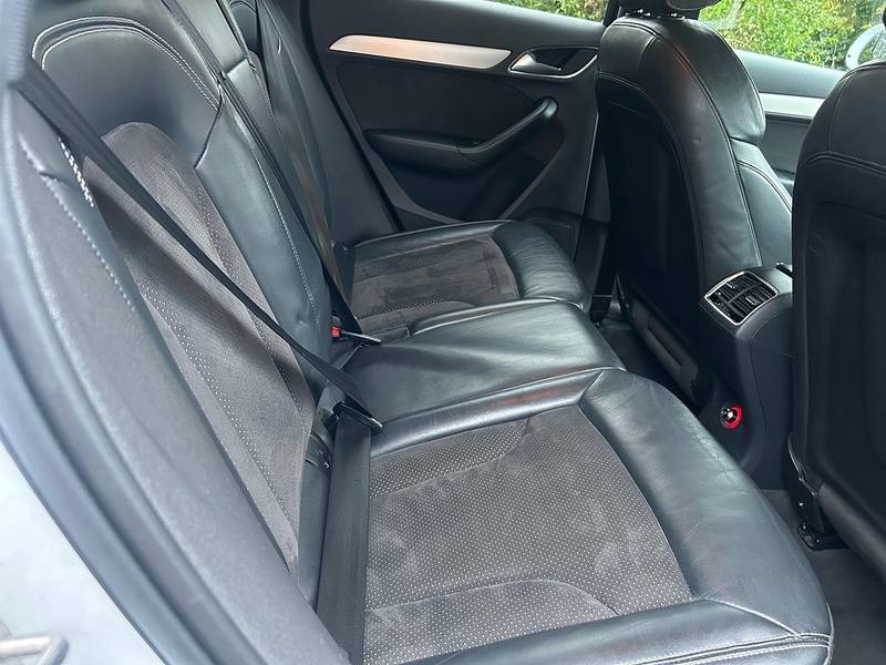 Audi Q3 TDI S line Plus - U1551