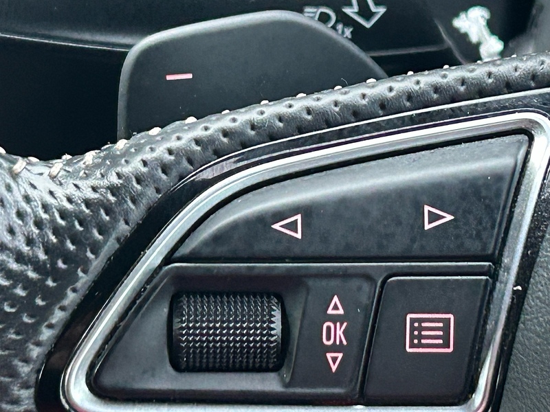 Audi Q3 TDI S line Plus - U1551