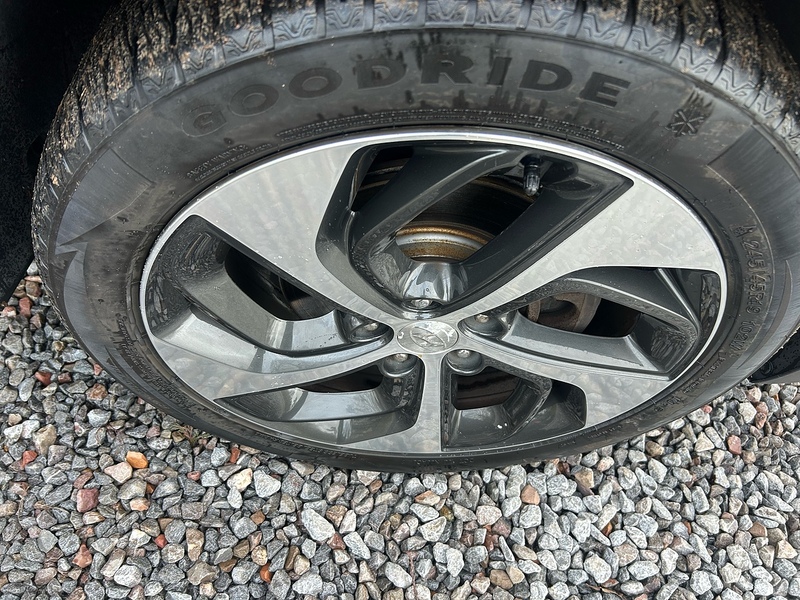 Hyundai TUCSON CRDi Blue Drive Premium - U1565