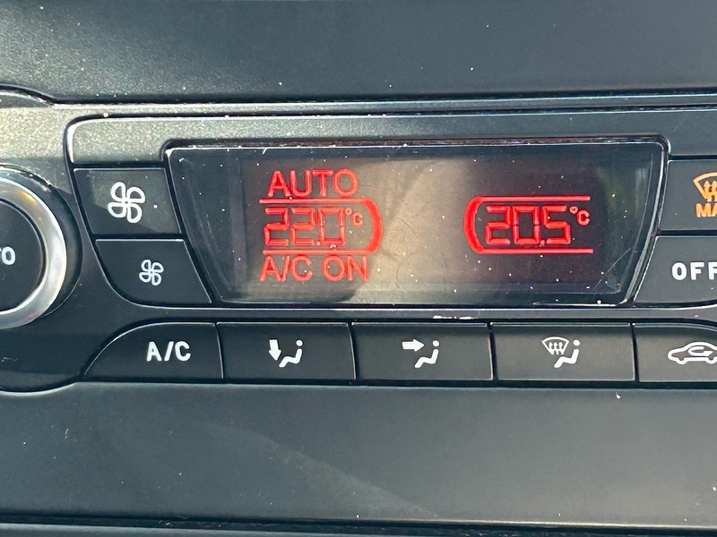 Ford Mondeo TDCi Titanium - U1571