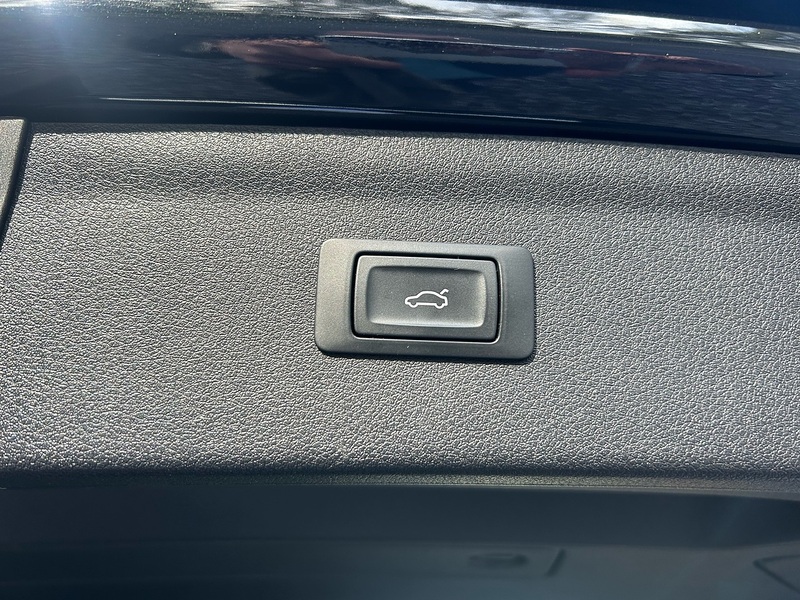 Audi Q3 TDI S line Plus - U1580