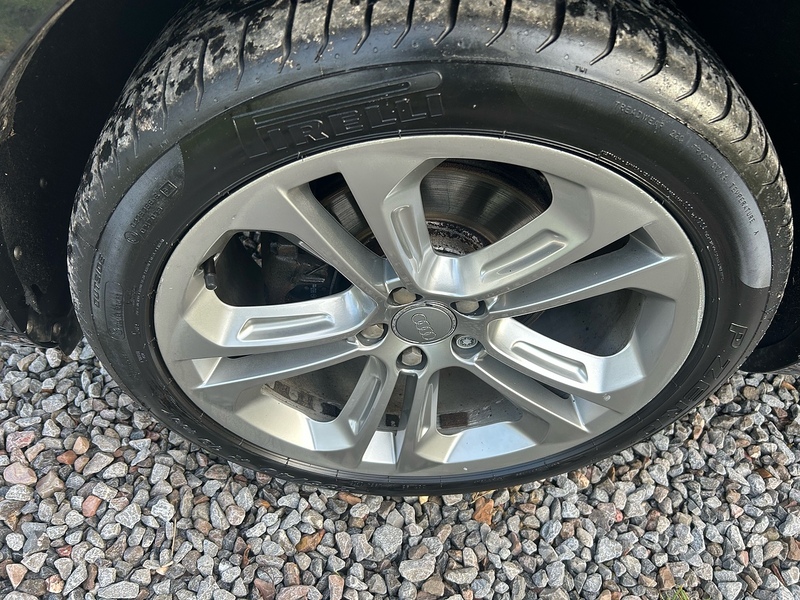 Audi Q3 TDI S line Plus - U1580