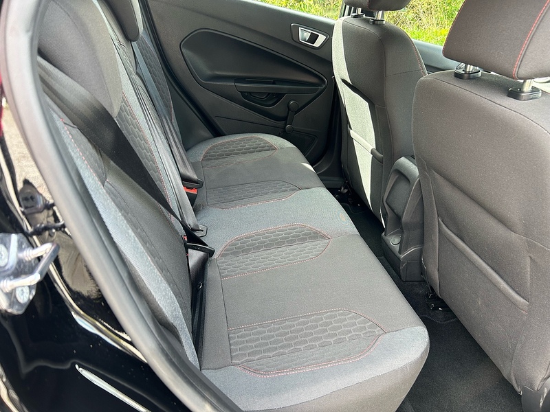 Ford Fiesta T EcoBoost ST-Line - U1590