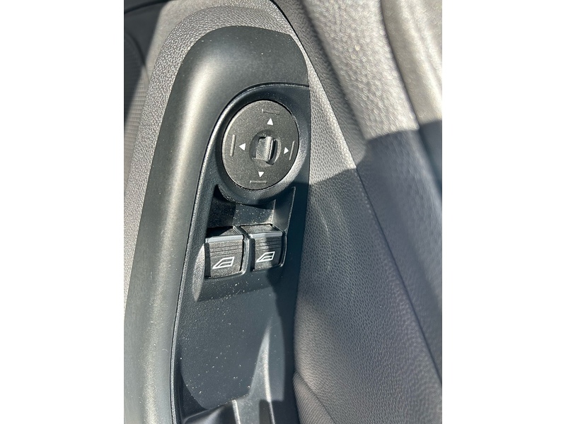 Ford Fiesta T EcoBoost ST-Line - U1590