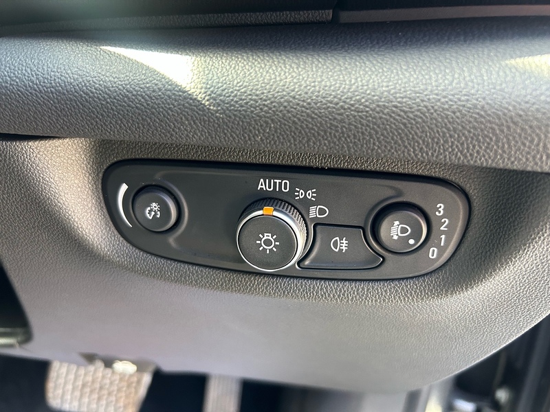 Vauxhall Insignia Turbo D ecoTEC Tech Line Nav - U1593