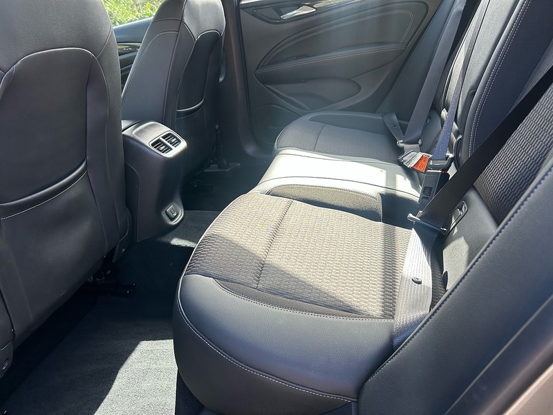 Vauxhall Insignia Turbo D ecoTEC Tech Line Nav - U1593