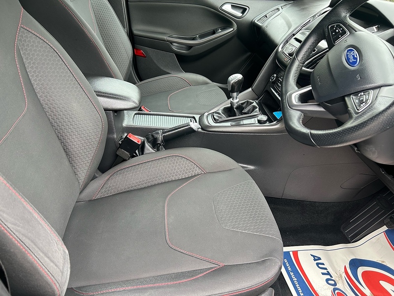 Ford Focus TDCi ST-Line - U1594