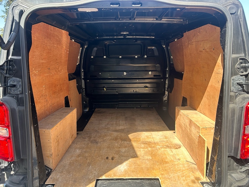Citroen Dispatch BlueHDi 1000 Enterprise M - U1595
