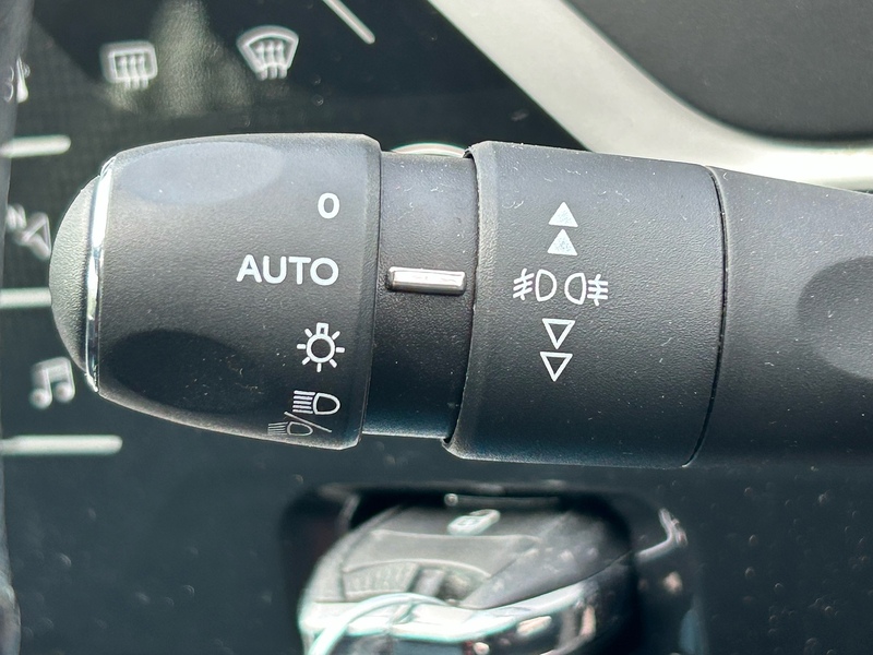 Citroen Grand C4 SpaceTourer BlueHDi Feel - U1602