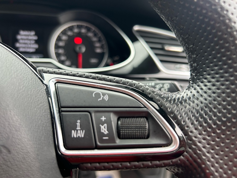 Audi A4 Avant TDI Black Edition - U1603