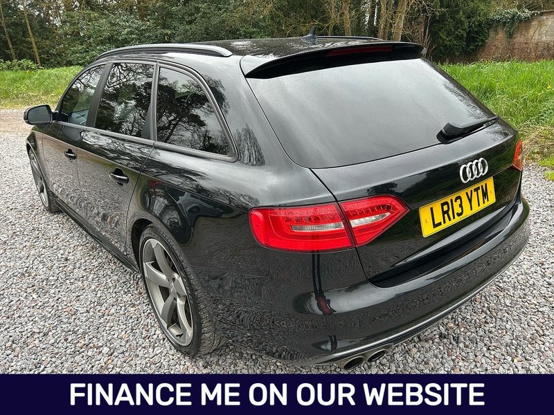 Audi A4 Avant TDI Black Edition - U1603