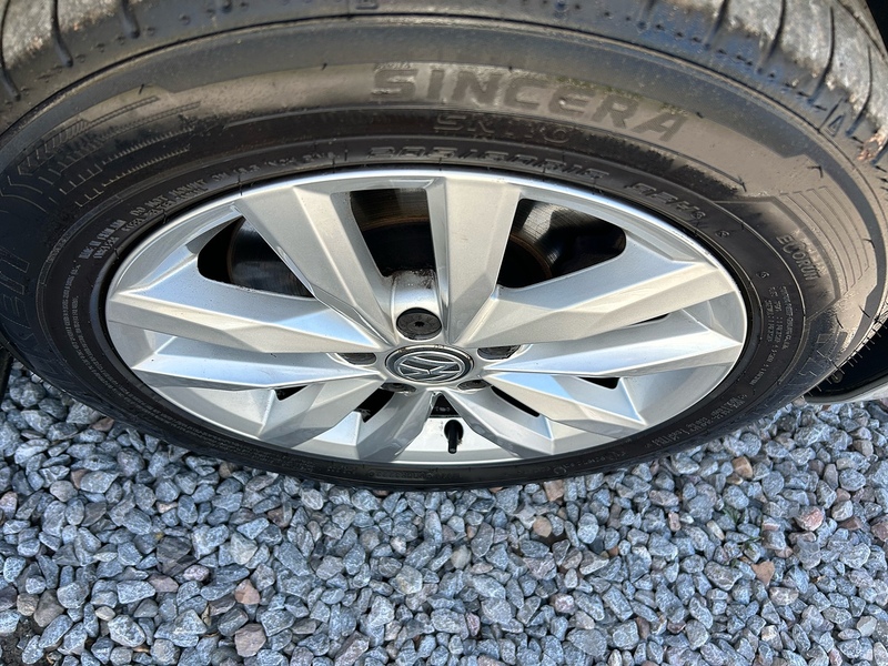 Volkswagen Touran TDI BlueMotion Tech SE Family - U1610