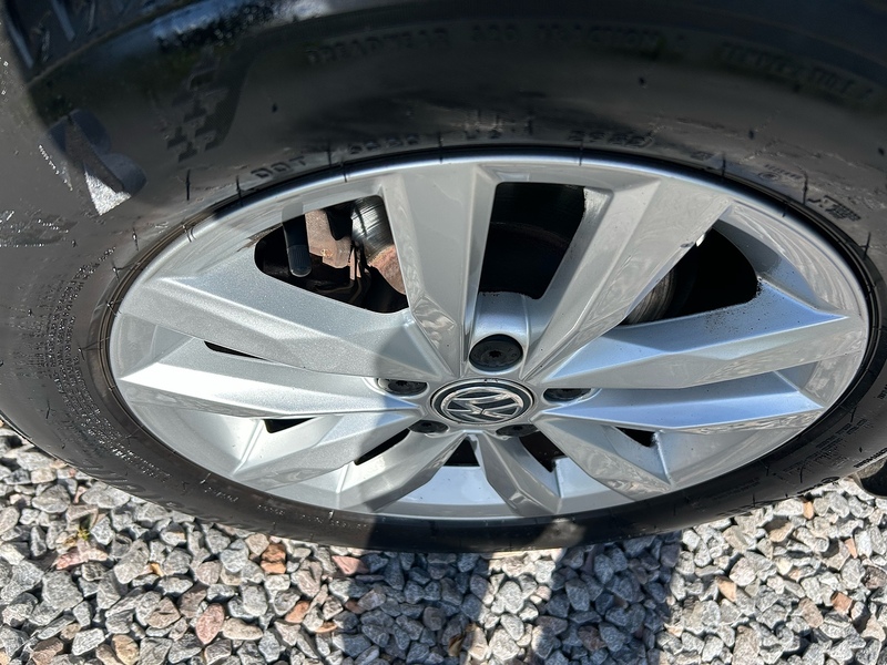 Volkswagen Touran TDI BlueMotion Tech SE Family - U1610