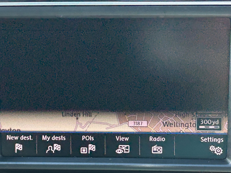 Volkswagen Touran TDI BlueMotion Tech SE Family - U1610