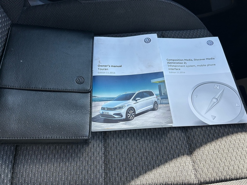 Volkswagen Touran TDI BlueMotion Tech SE Family - U1610