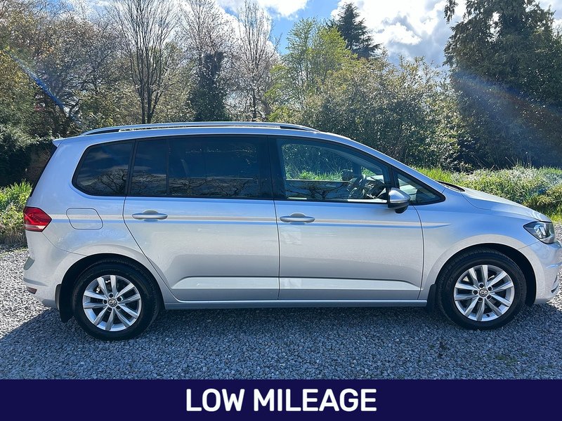 Volkswagen Touran TDI BlueMotion Tech SE Family - U1610