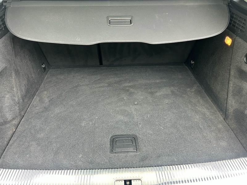Audi Q3 TDI SE - U1622