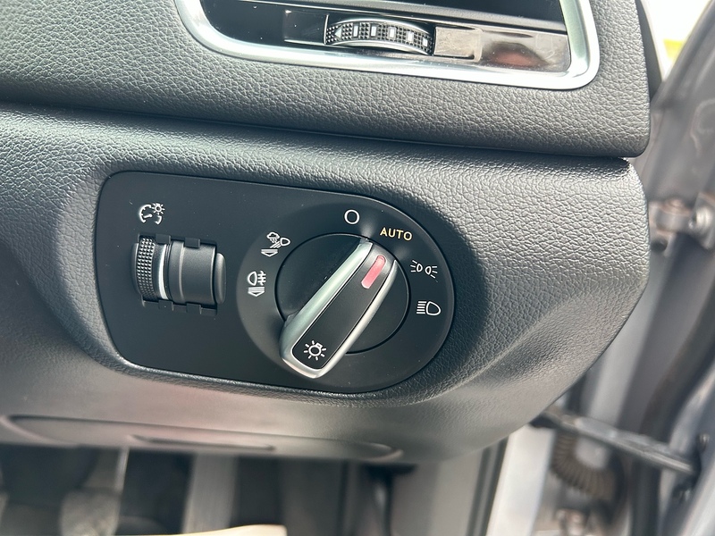 Audi Q3 TDI SE - U1622