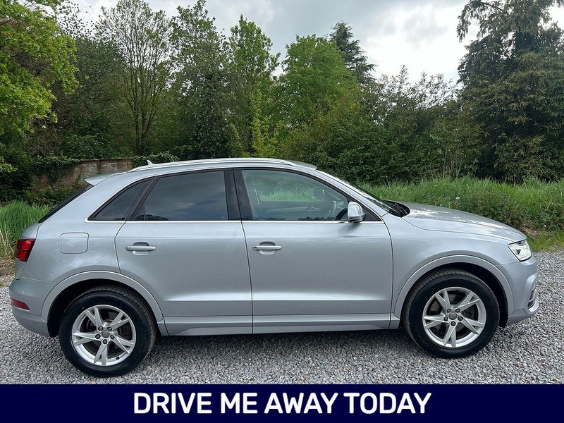 Audi Q3 TDI SE - U1622