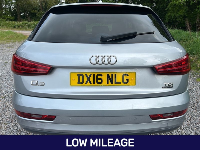 Audi Q3 TDI SE - U1622