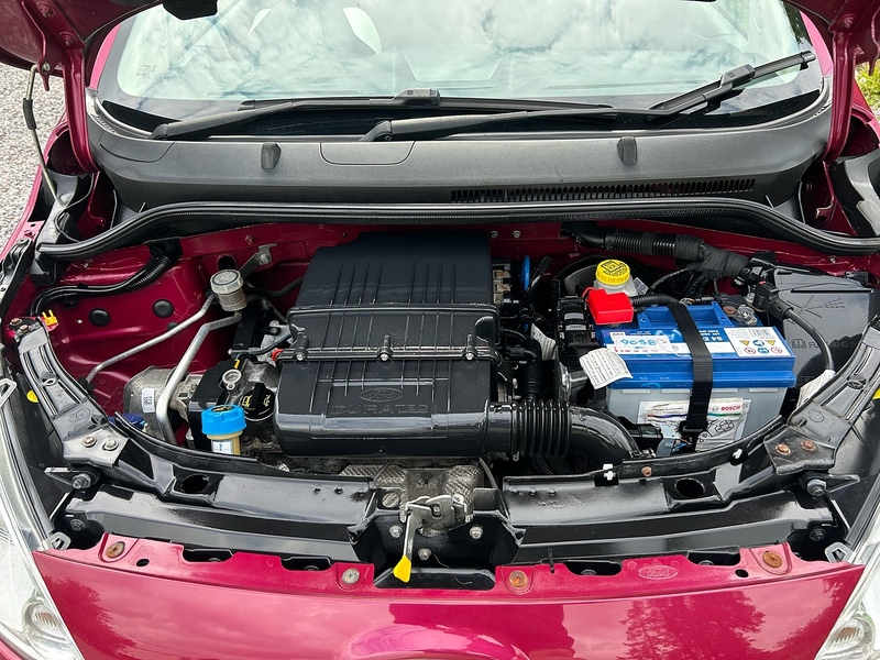 Ford Ka Zetec - U1626