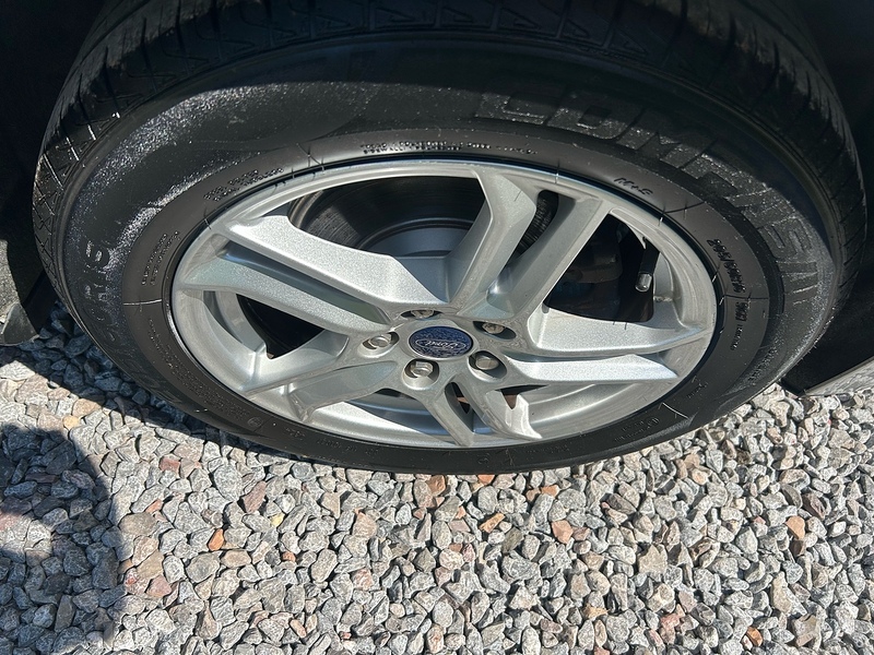 Ford Focus T EcoBoost Zetec - U1630